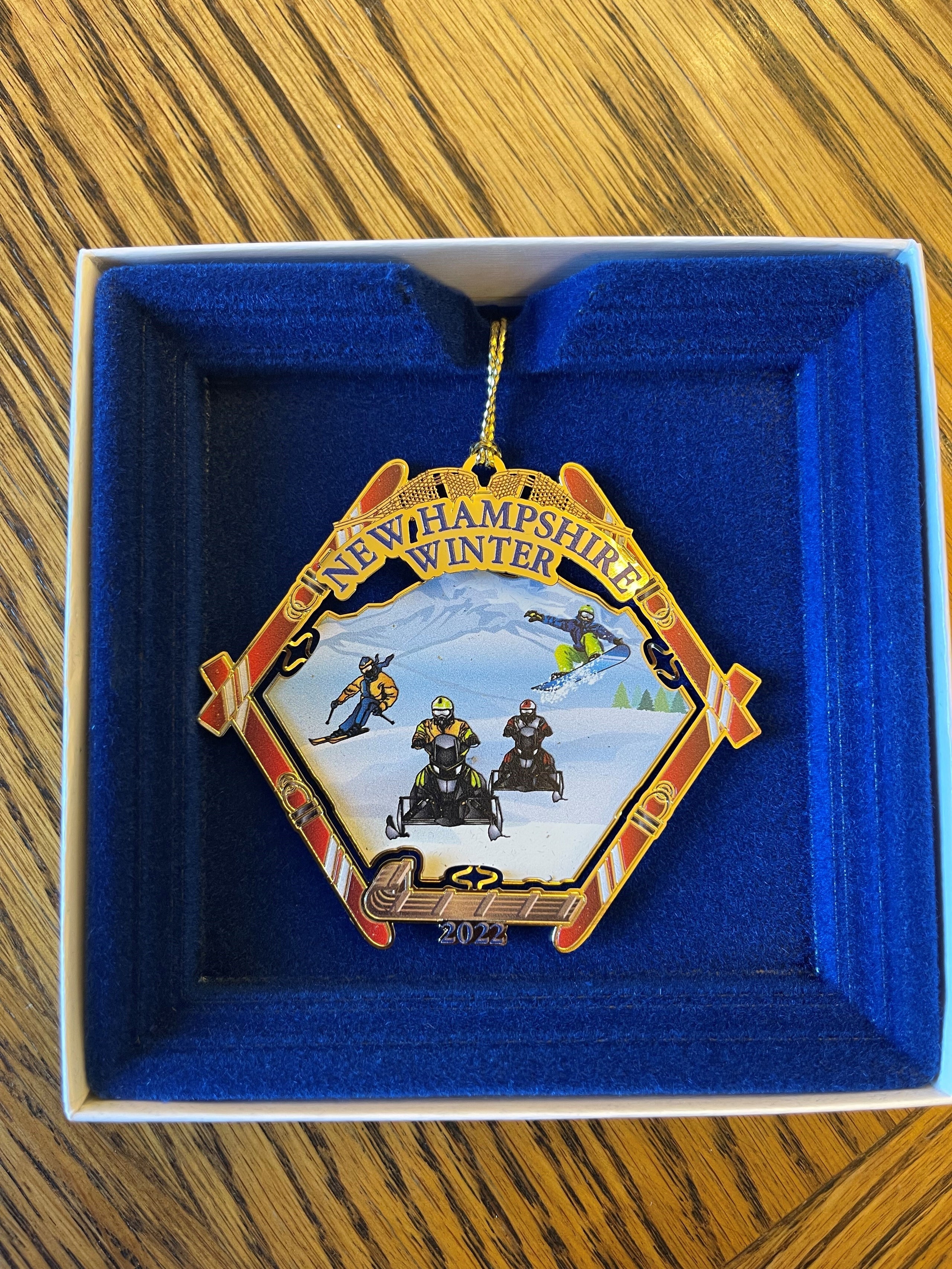 2022 ornament nh state house visitor center